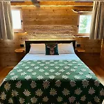 Paradise - Ski-in Luxury With Sauna & Panoramic Mountain Views In شاليه