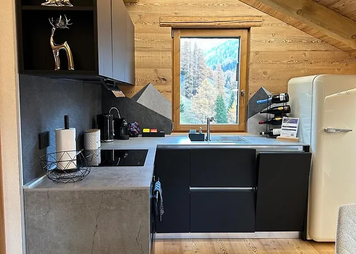 Paradise - Ski-in Luxury With Sauna & Panoramic Mountain Views In *