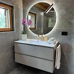 Paradise - Ski-in Luxury With Sauna & Panoramic Mountain Views In Chalet *