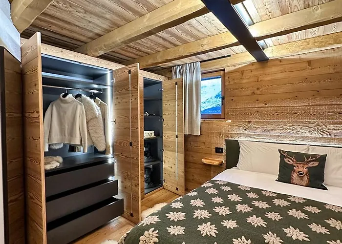 Paradise - Ski-in Luxury With Sauna & Panoramic Mountain Views In