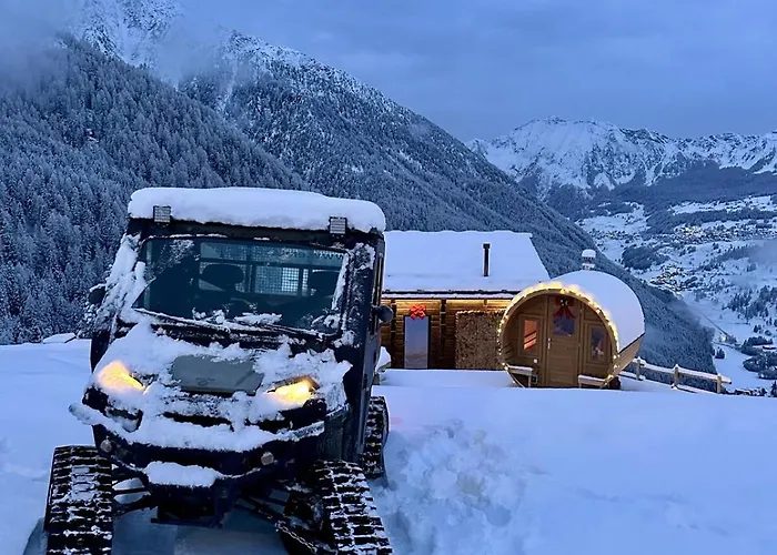 Paradise - Ski-in Luxury With Sauna & Panoramic Mountain Views In *